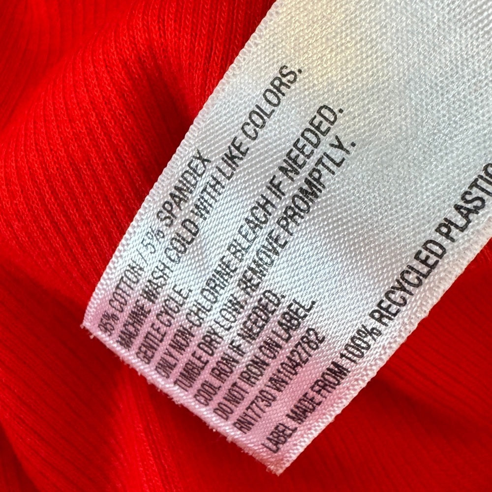 MOSSIMO Basic Fine Ribbed Red Tank Top NWT / Plus 4X - Picture 12 of 13